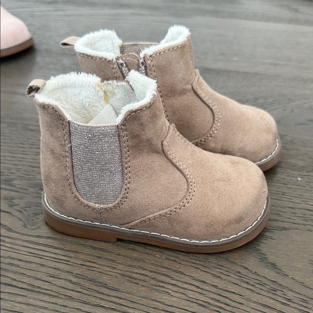 H&M Tan Kids Boots with Faux Fur Lining